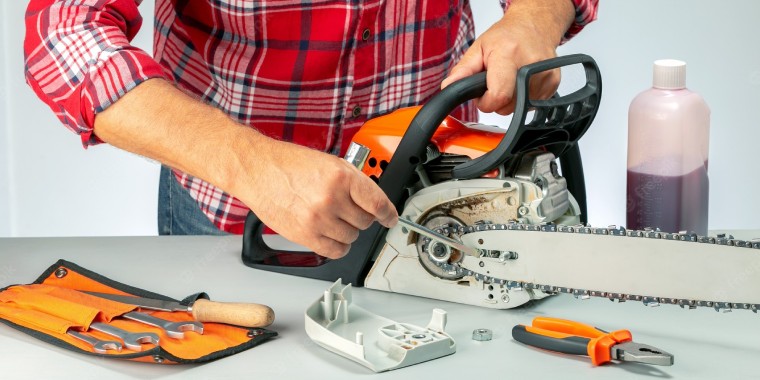 Chainsaws Repairs In Moorebank | Local Chainsaws for Project