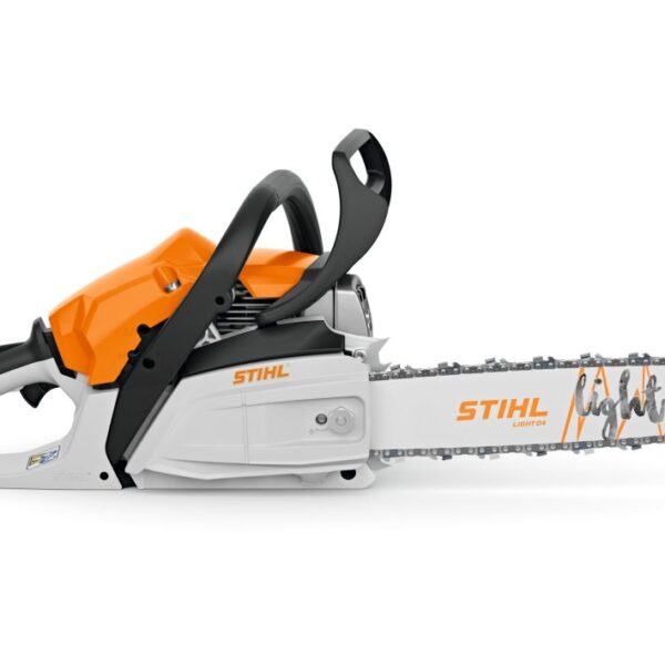 MS 182 PETROL CHAINSAW: SHINES IN GROUNDS MAINTENANCE