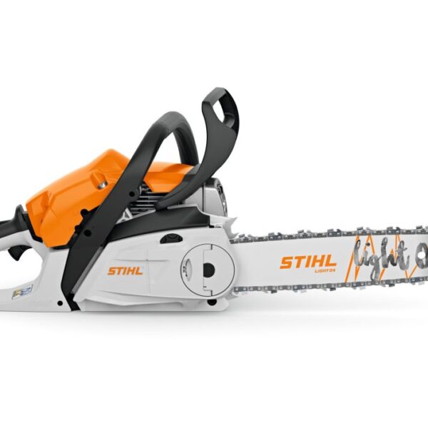 MS 212 C-BE PETROL CHAINSAW: HANDY, COMFORTABLE AND POWERFUL